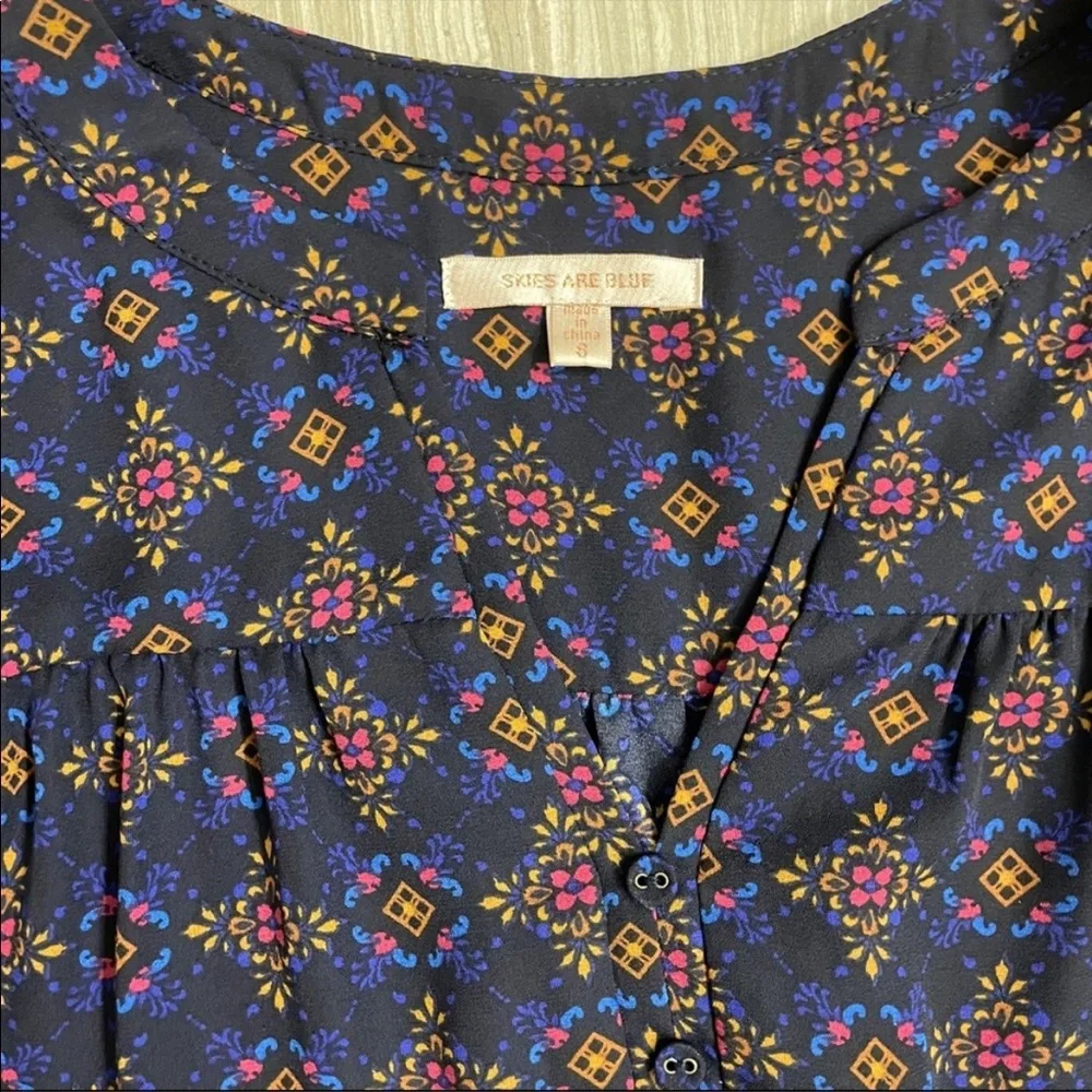 NWOT Skies Are Blue Silky Print Blouse Roll Sleeve Women S - Picture 10 of 10